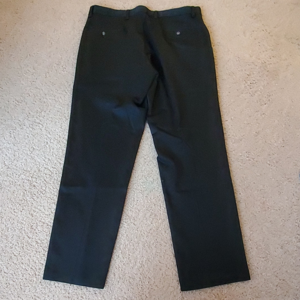 SOLD Dockers Men's Dress Pants - Picture 2 of 3